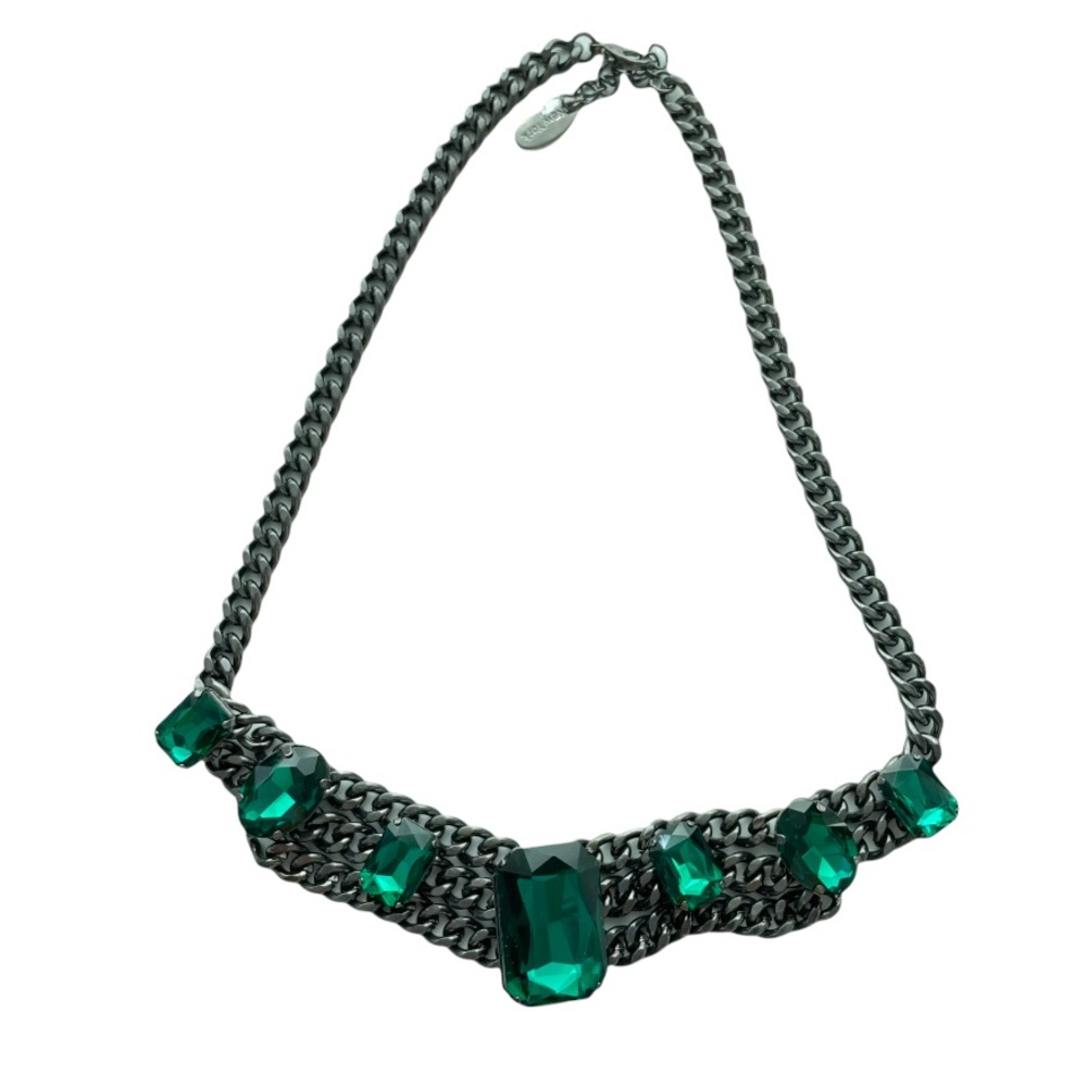 🛍3 for $25🛍 Pewter Grey and Green Jewel Necklace